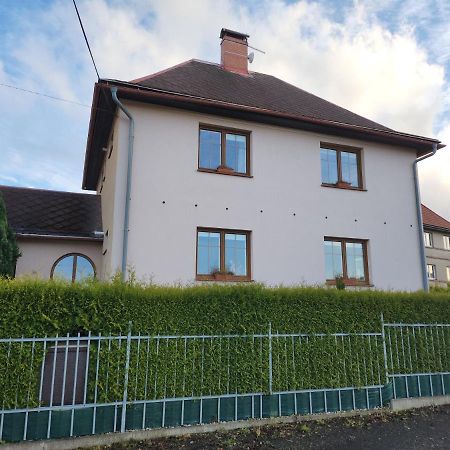 Prazdninovy Dum Varnsdorf Esterno foto