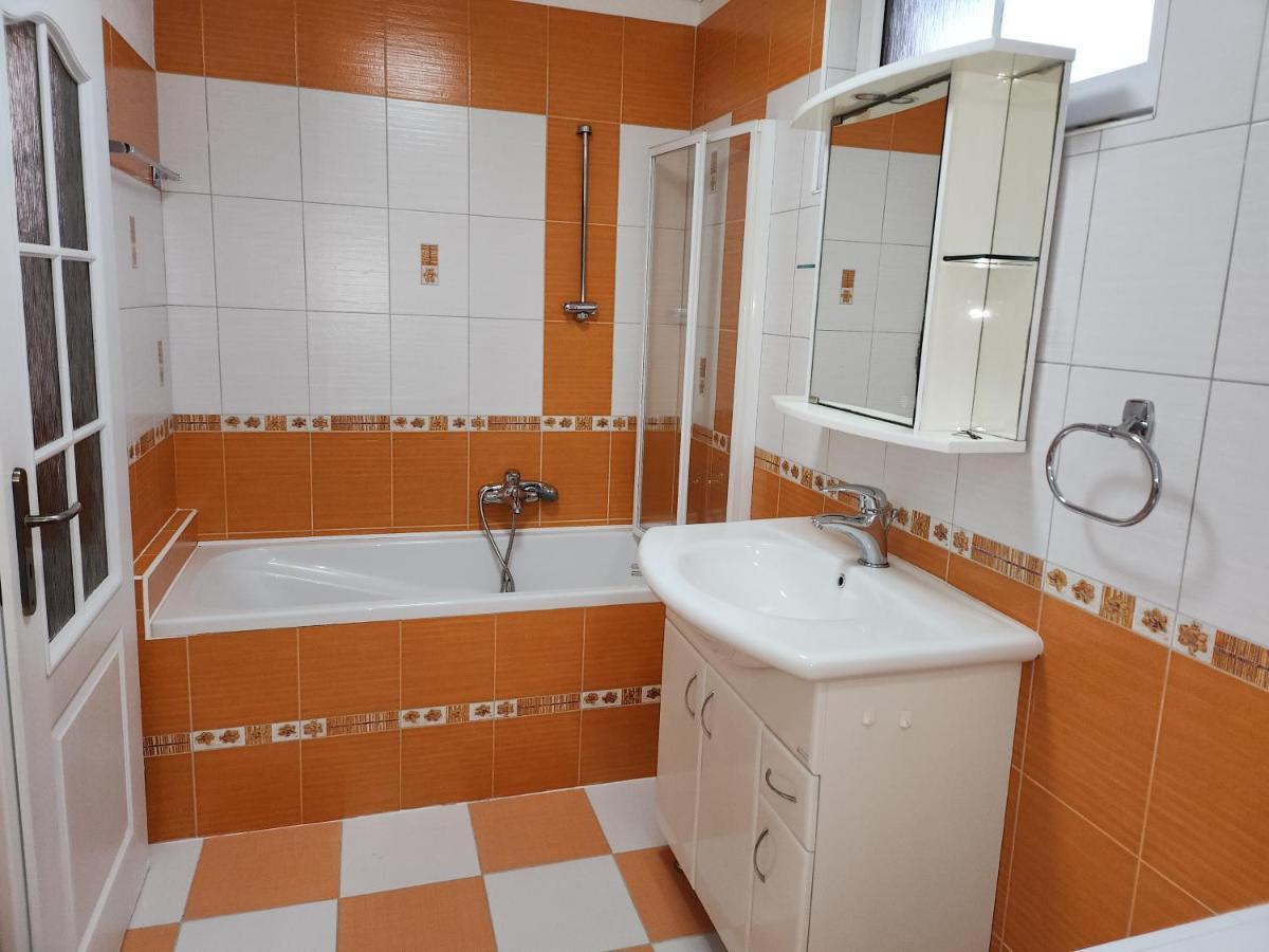 Prazdninovy Dum Varnsdorf Esterno foto